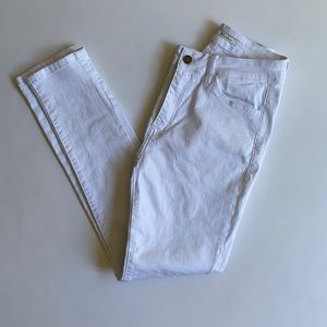 White KanCan jeans size 9
